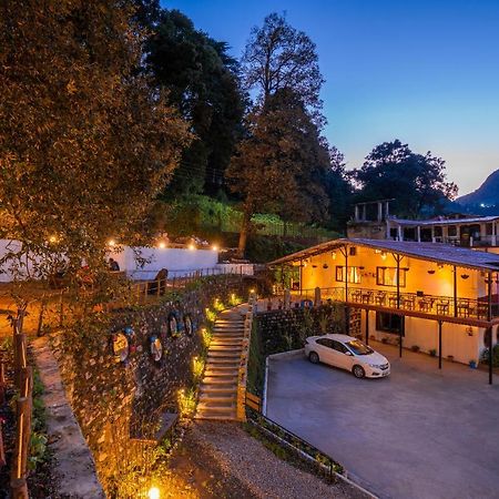 Gostops Nainital Exteriér fotografie